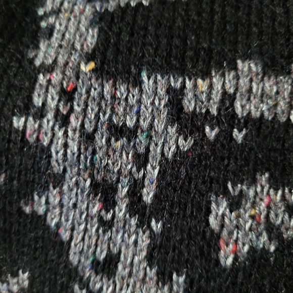 Vintage 80s Novelty Sweater Vest Tic-Tac-Toe Pattern - Picture 4 of 8